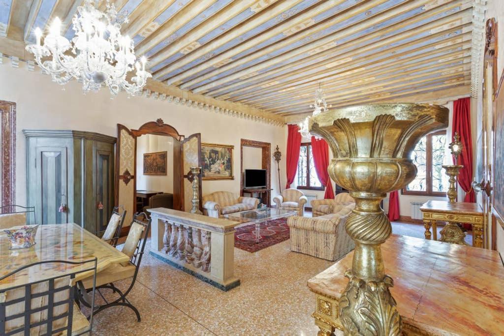 Doge Palace Luxury Apartment - Cannaregio Venice Ngoại thất bức ảnh